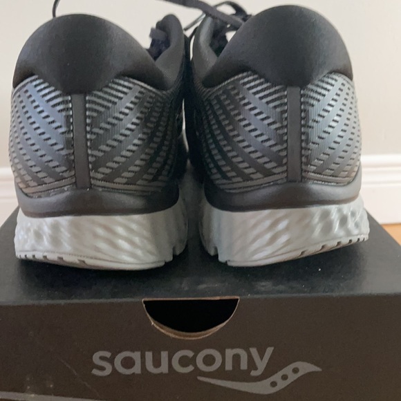 🔥HOST PICK🔥 🆕 Saucony Men’s Guide 13 - Picture 9 of 9